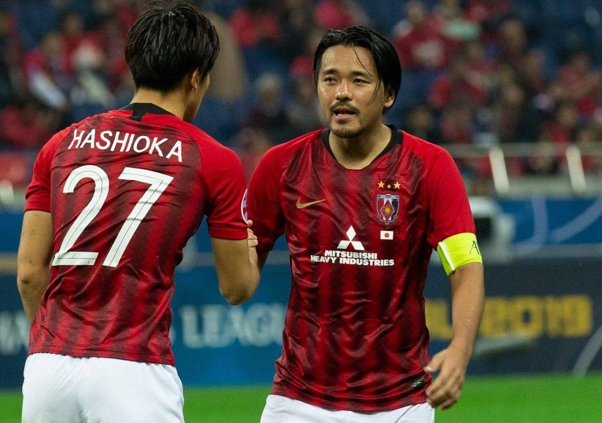 广岛三箭在场上制胜，取得重要胜利的简单介绍