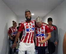 包含甘冈球员突然离队，引起球迷困惑的词条