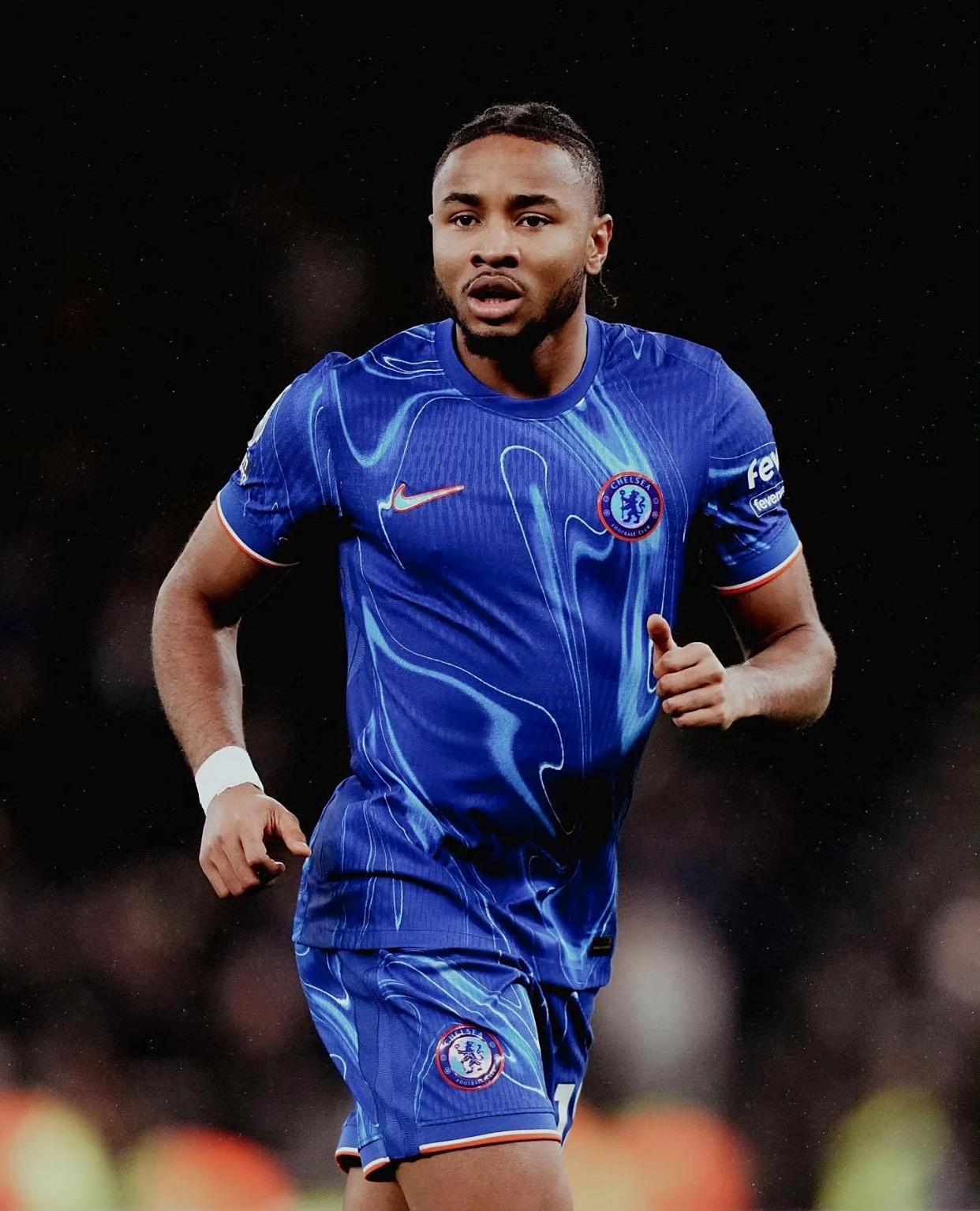 国际米兰宣布签约新后卫，加强防守实力的简单介绍