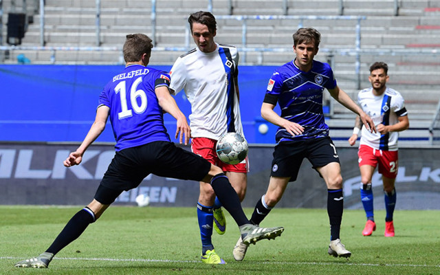 狂胜一役后,斯图加特士气高昂,欲再创佳绩的简单介绍 狂胜一役后,斯图加特士气高昂,欲再创佳绩的简单介绍