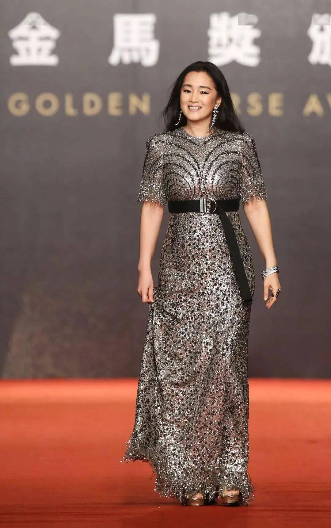 热火爆冷不敌魔术，巩俐异军突起中完美表现神带队前行！