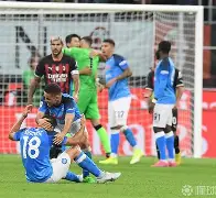 那不勒斯客场大胜,继续领跑积分榜 那不勒斯客场大胜,继续领跑积分榜